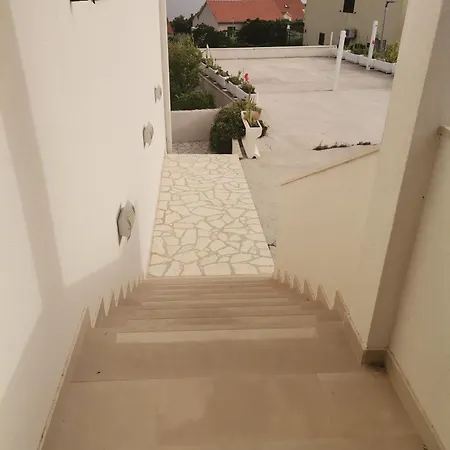 Tonka Apartment
